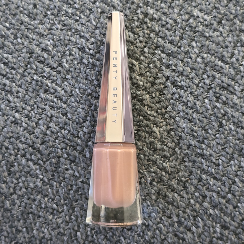 Fenty Beaty Stunna Lip Stain